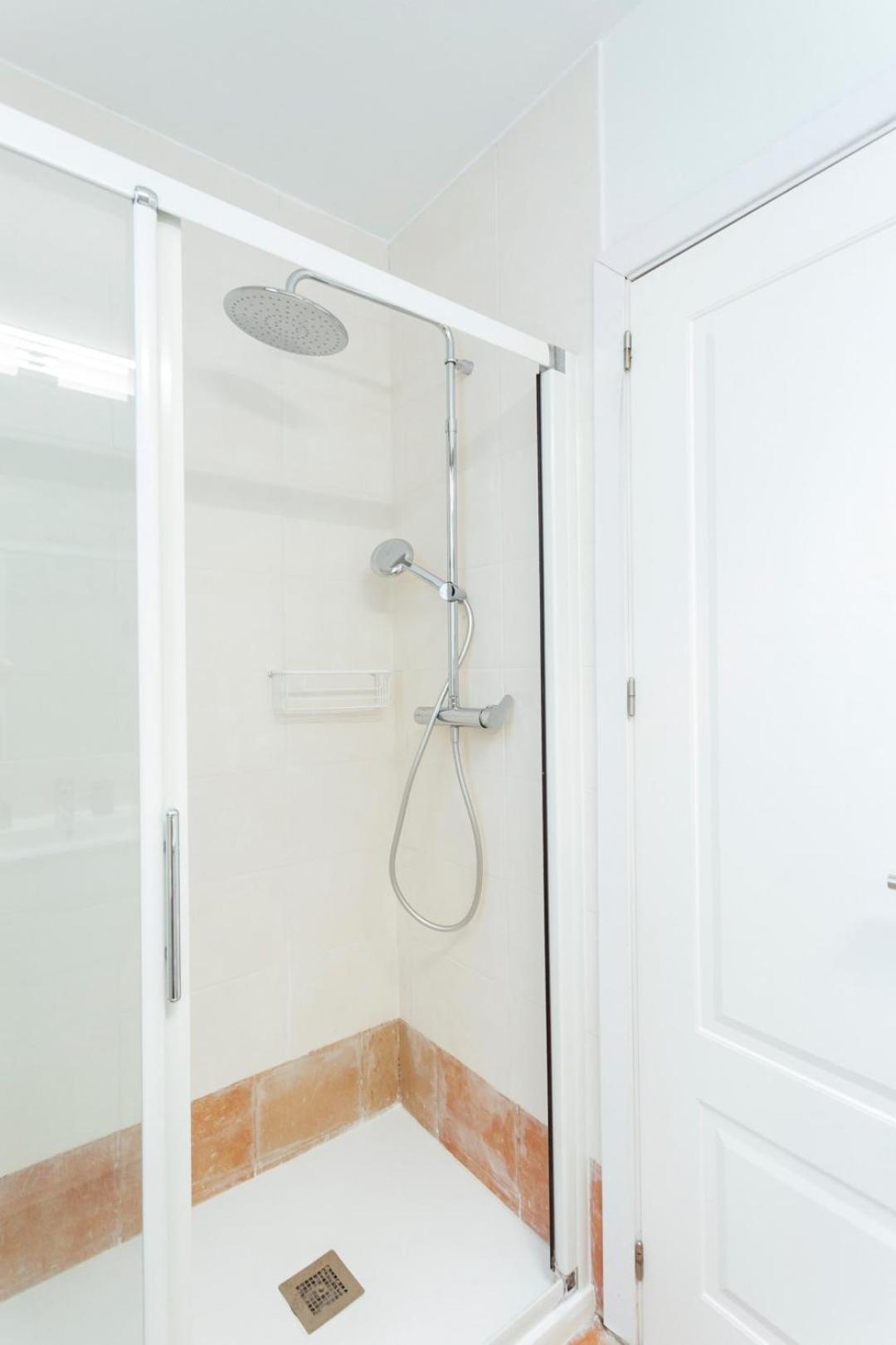 Minty Stay 3Bd Apartment - Triana 塞维利亚 外观 照片